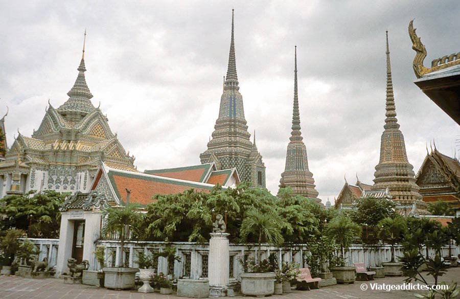 Imagen del templo de Wat Pho en la ciudad de Bangkok