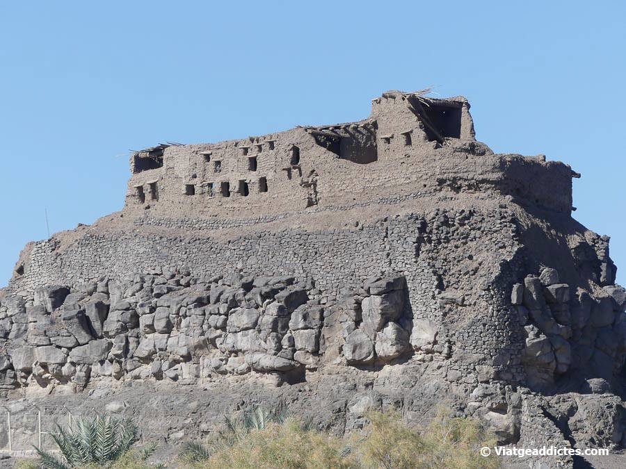 Vista de les ruïnes del fort de Khàybar (Khàybar)