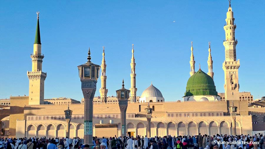 Vista exterior de la Mesquita del Profeta, amb la seva característica Cúpula Verda (Medina)