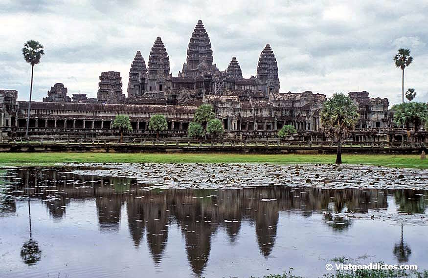 Vista del temple Angkor Wat