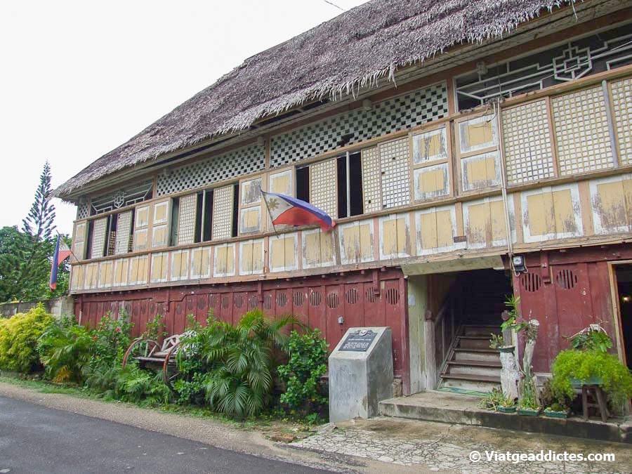 Vista exterior de la Casa Ancestral Clarin (Loay, Bohol)