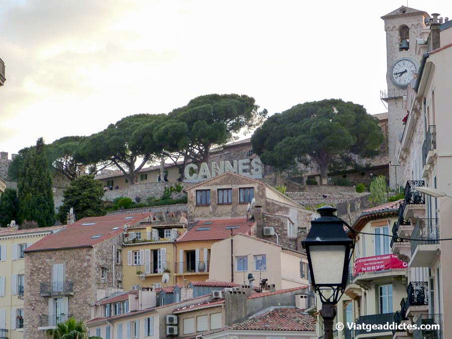 Vista sobre la ciutat antiga de Cannes
