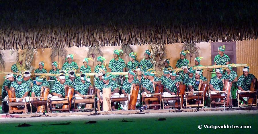 Músics del Bora Bora Heiva Festival (Vaitape, Bora Bora, illes de la Societat)