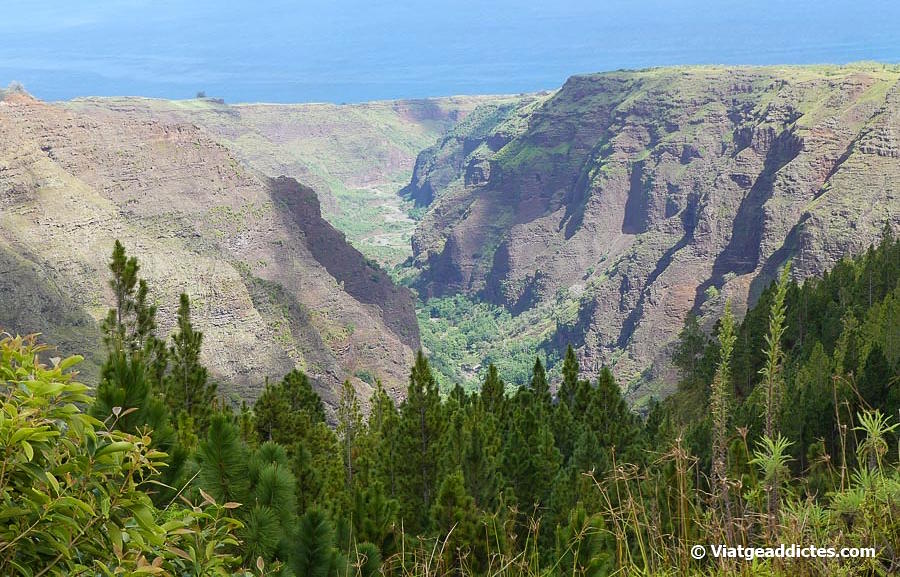 Vista sobre el «Gran Canyó» (Nuku Hiva, illes Marqueses)