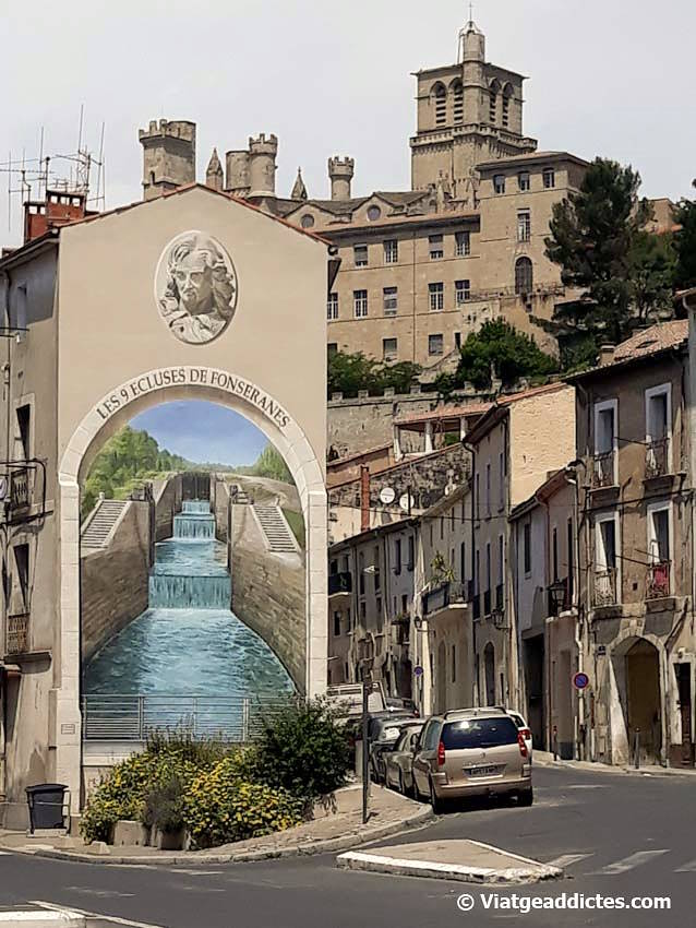 Mural pintado en un edificio de Béziers