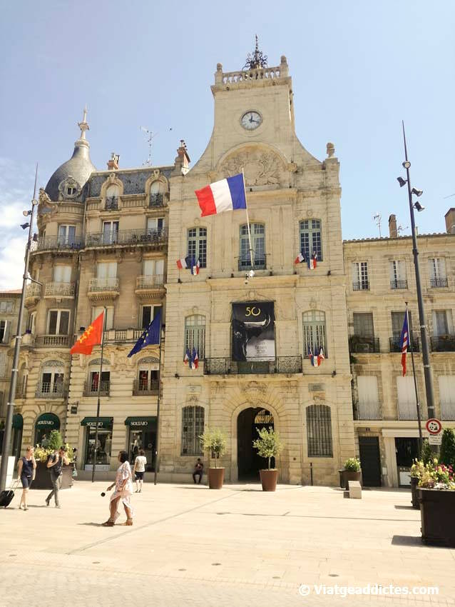 La Place Gabriel Péri de Béziers