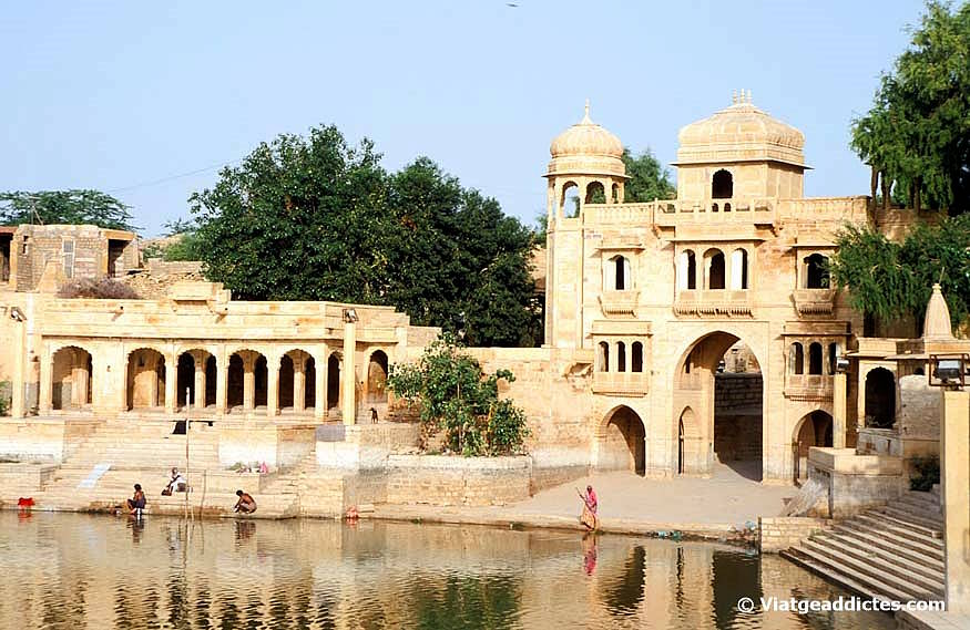 El estanque Gadi Sagar (Jaisalmer)
