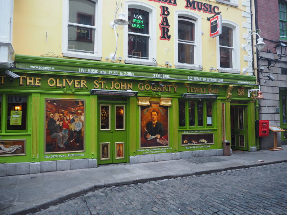 El bar Oliver St. John Gogarty's, en el barri de Temple Bar
