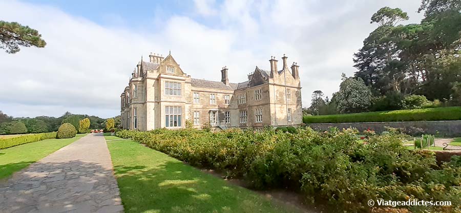 La mansió Muckross House i els seus jardins (Killarney National Park)