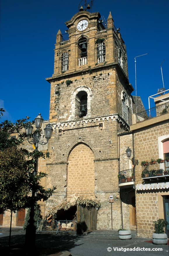 La Torre Adelasia de Sta. Maria la Cava (Aidone)