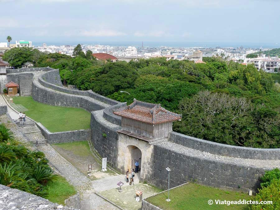 Murallas del castillo de Shuri (Naha, isla de Okinawa, Okinawa)