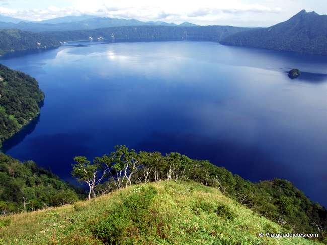Vista del llac Masshu