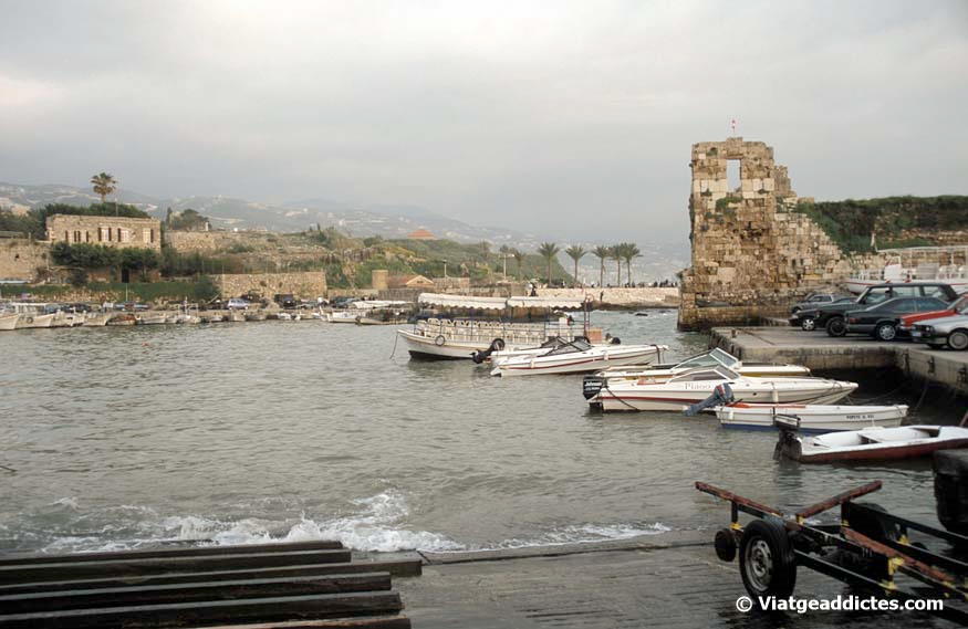 Imatge del port vell de Biblos