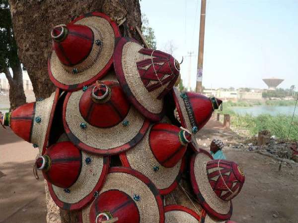 Foto de sombreros de pastor en Mopti