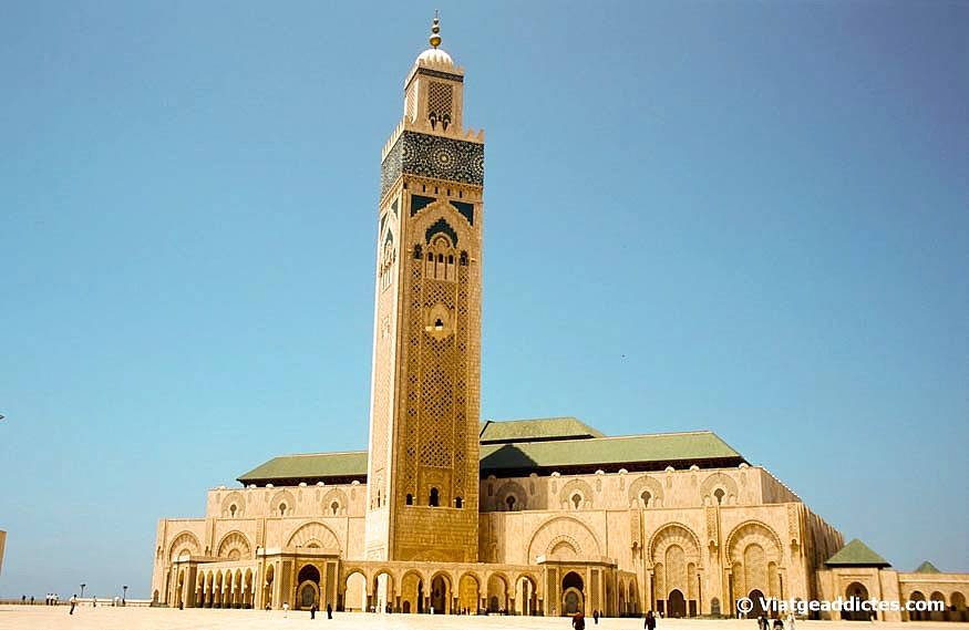 Vista exterior de la Gran Mezquita Hassan II (Casablanca)