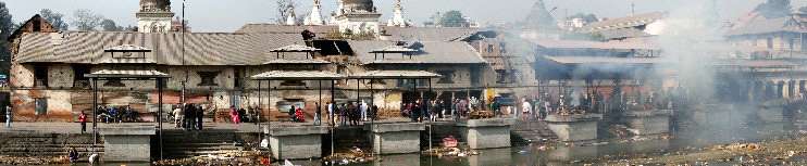 Vista del templo de Pashupatinath