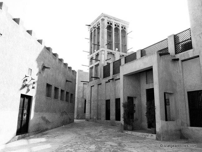 Imatge en blanc i negre d'Al Bastakiya