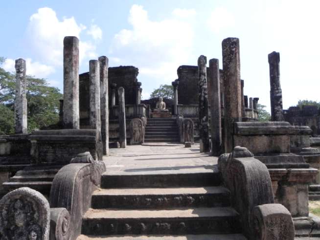 Vista del Vatadage (Polonnaruwa)