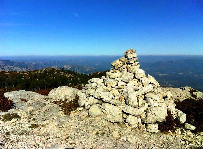 Vista desde la cima de la Barcina